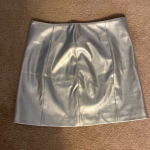 Silver metallic mini skirt, Guess